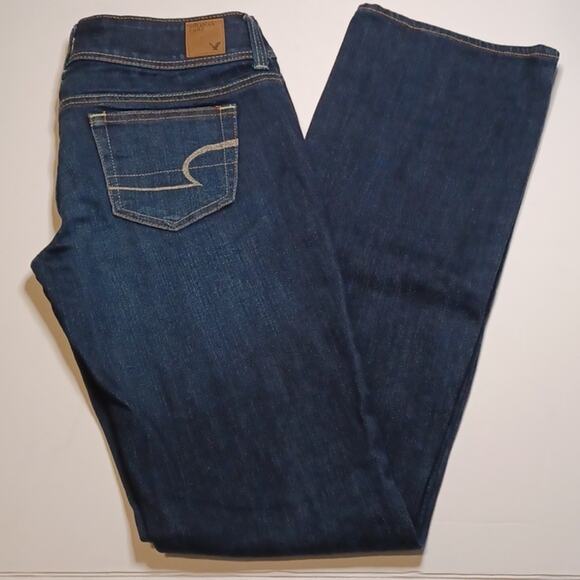 American Eagle Women Slim Bootcut Denim Jeans. Size 2 - Picture 1 of 10